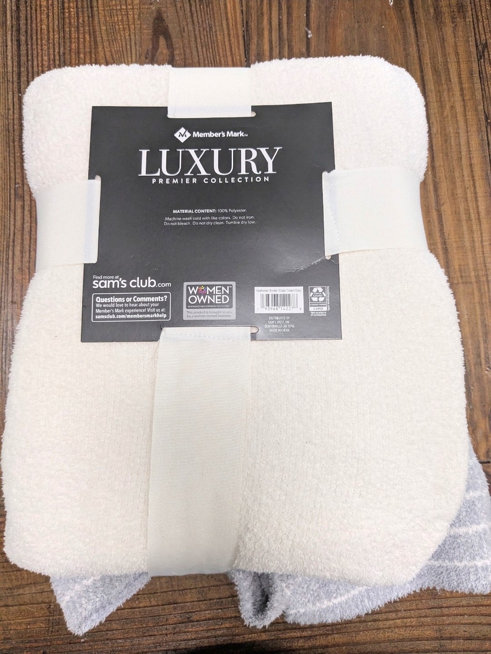 Cozy Knit Throw